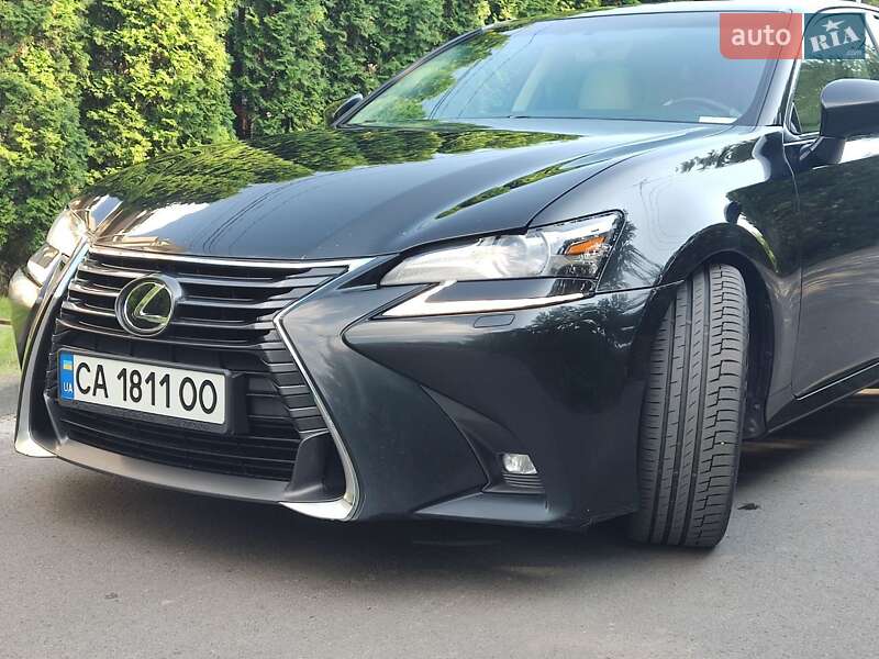 Седан Lexus GS 2017 в Киеве