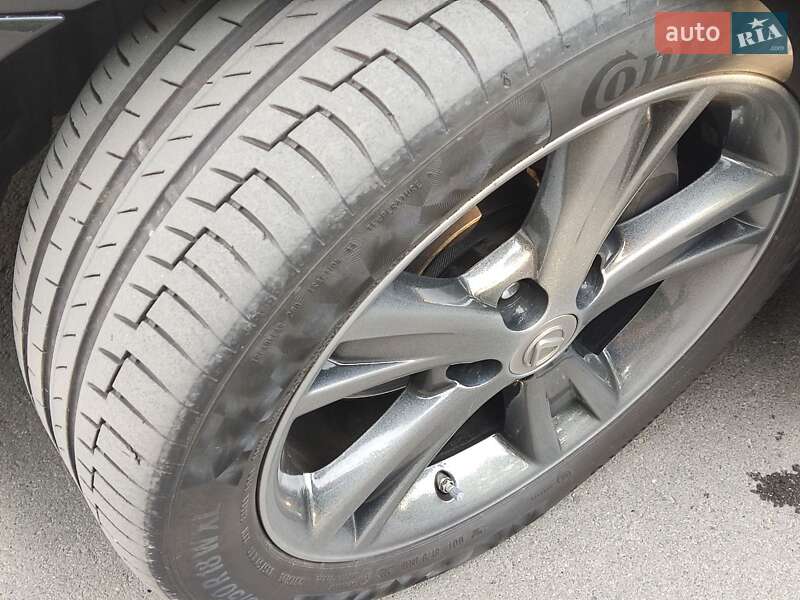 Седан Lexus GS 2017 в Киеве