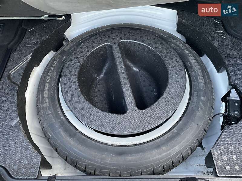 Седан Lexus GS 2014 в Хмельницком