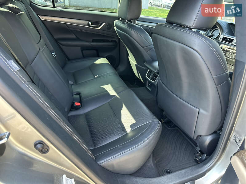 Седан Lexus GS 2017 в Києві