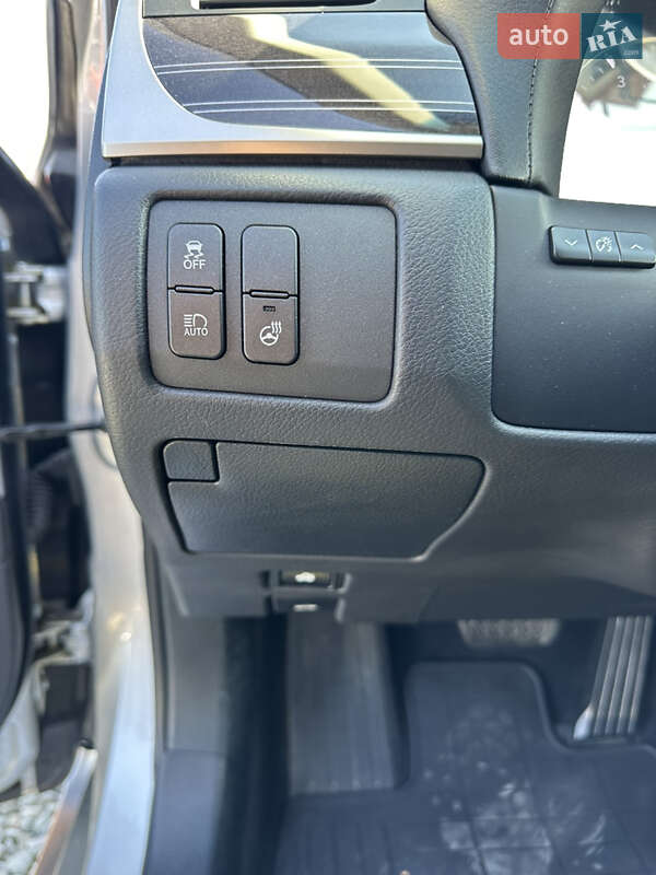 Седан Lexus GS 2015 в Івано-Франківську