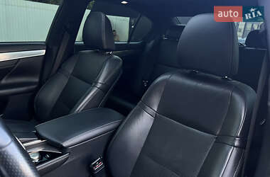 Седан Lexus GS 2012 в 