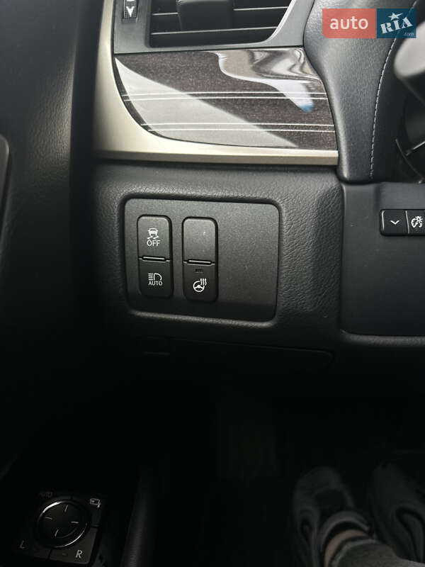 Седан Lexus GS 2018 в Виннице фото 29 Седан Lexus GS 2018 в Виннице