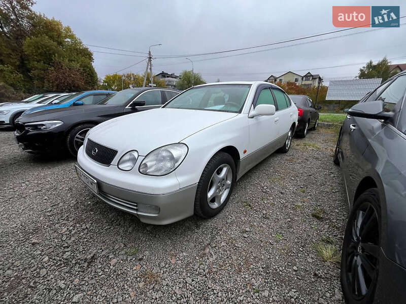 Седан Lexus GS 1999 в Ровно