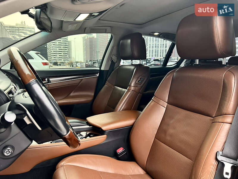 Седан Lexus GS 2012 в Киеве