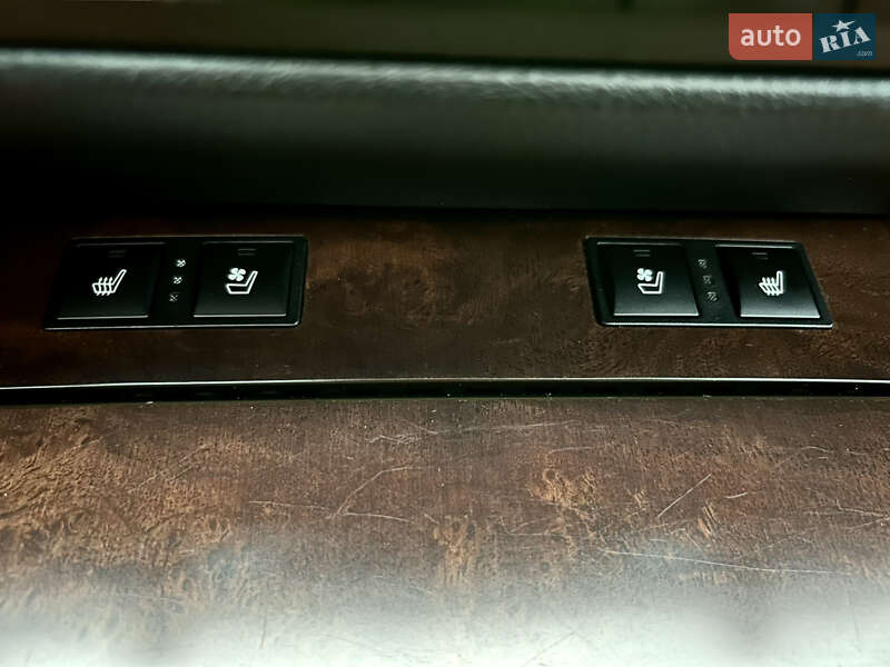 Седан Lexus GS 2012 в Киеве