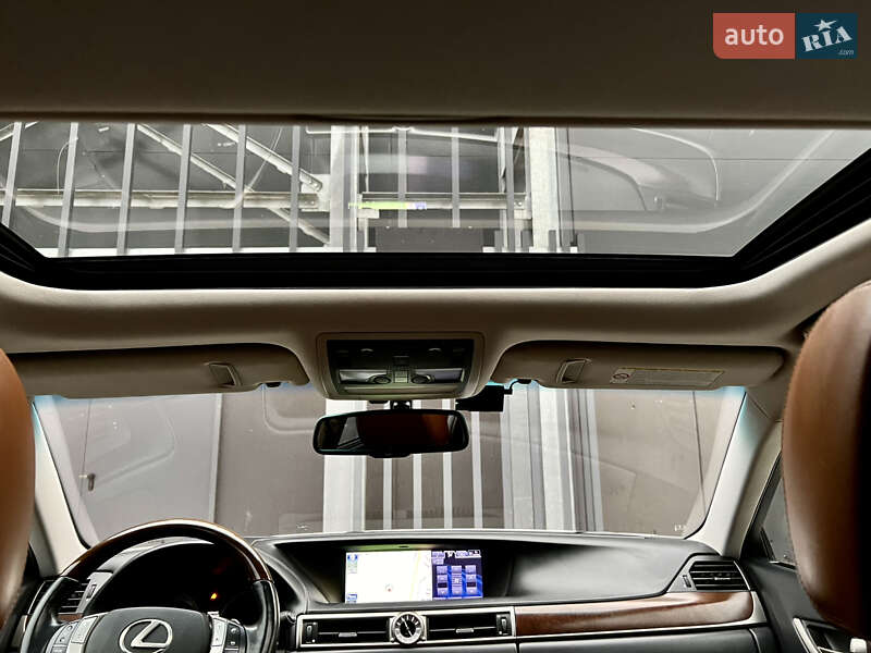 Седан Lexus GS 2012 в Киеве