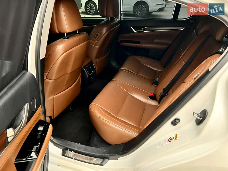 Седан Lexus GS 2012 в Киеве