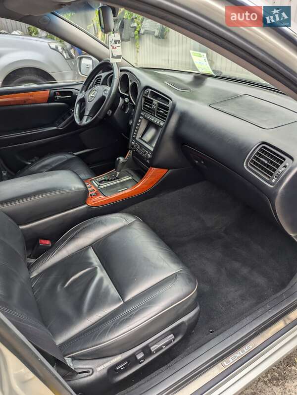 Седан Lexus GS 2002 в Киеве
