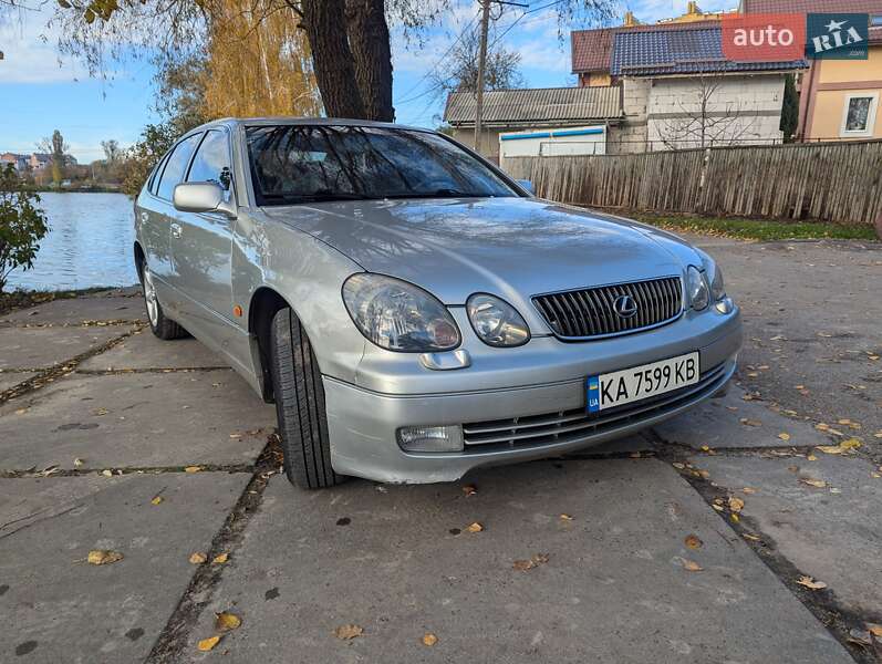 Седан Lexus GS 2002 в Киеве