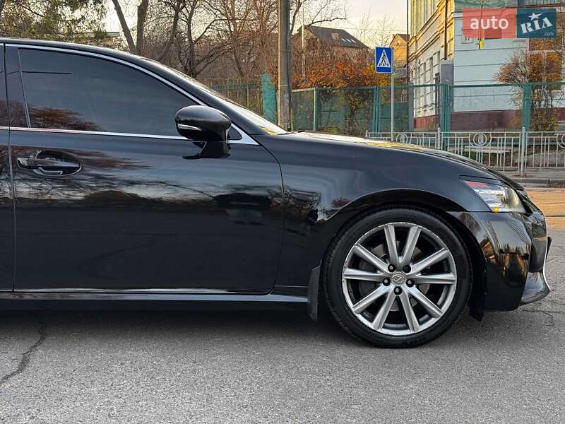 Седан Lexus GS 2014 в Киеве