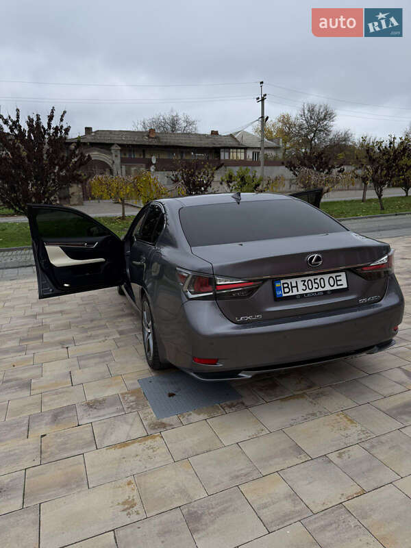 Седан Lexus GS 2016 в Болграде