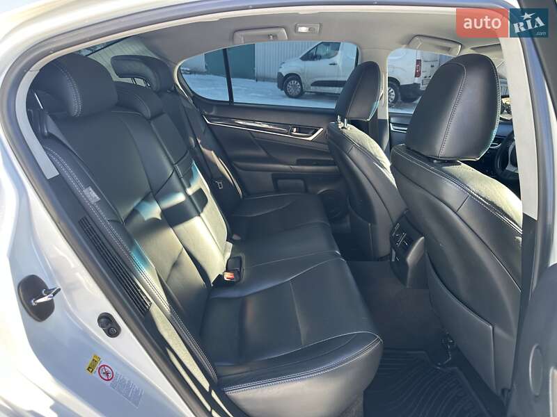 Седан Lexus GS 2014 в Киеве фото 25 Седан Lexus GS 2014 в Киеве