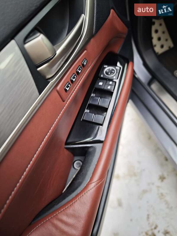 Седан Lexus GS 2012 в Киеве
