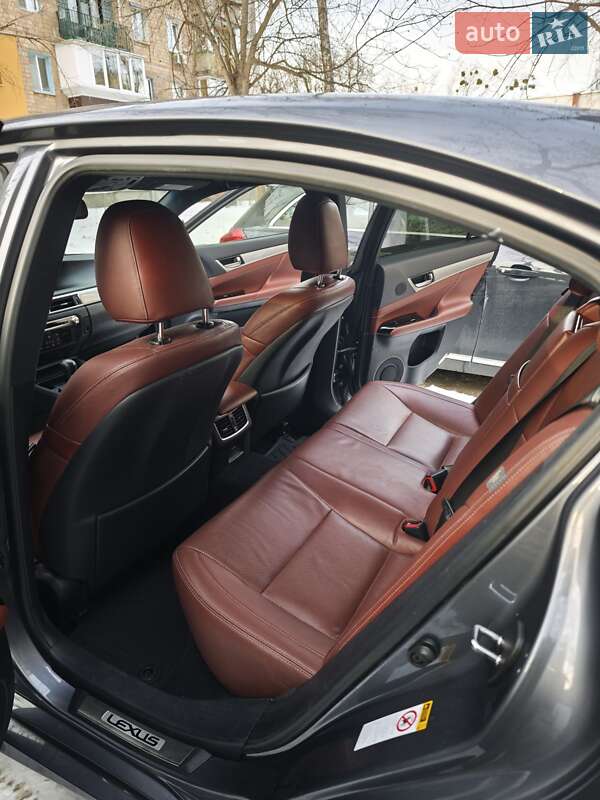Седан Lexus GS 2012 в Киеве
