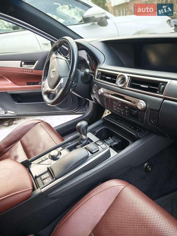 Седан Lexus GS 2012 в Киеве