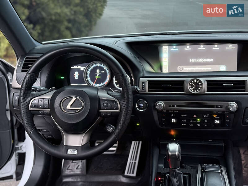 Седан Lexus GS 2016 в Киеве фото 25 Седан Lexus GS 2016 в Киеве
