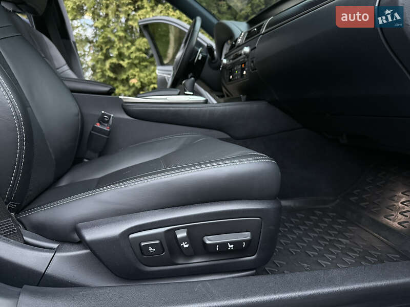 Седан Lexus GS 2016 в Киеве фото 32 Седан Lexus GS 2016 в Киеве