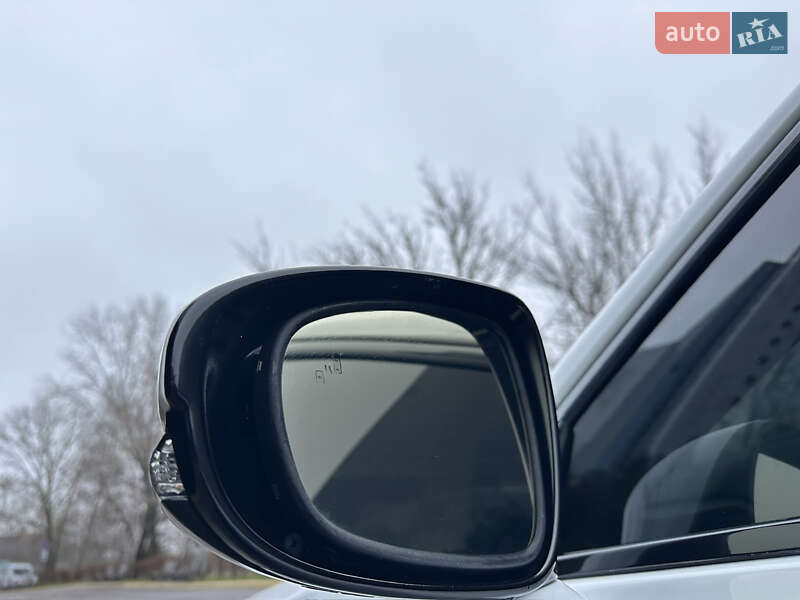 Седан Lexus GS 2016 в Киеве фото 35 Седан Lexus GS 2016 в Киеве