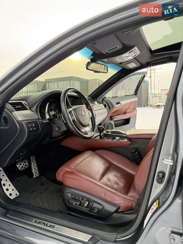 Седан Lexus GS 2012 в Киеве