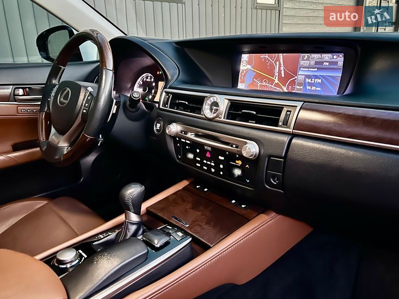 Седан Lexus GS 2012 в Киеве фото 56 Седан Lexus GS 2012 в Киеве