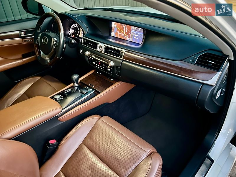 Седан Lexus GS 2012 в Киеве фото 61 Седан Lexus GS 2012 в Киеве
