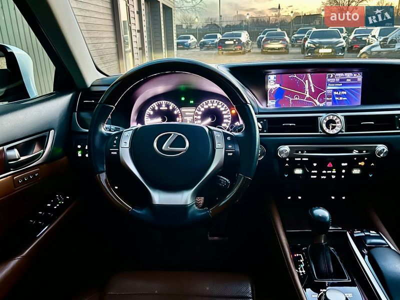 Седан Lexus GS 2012 в Киеве фото 66 Седан Lexus GS 2012 в Киеве