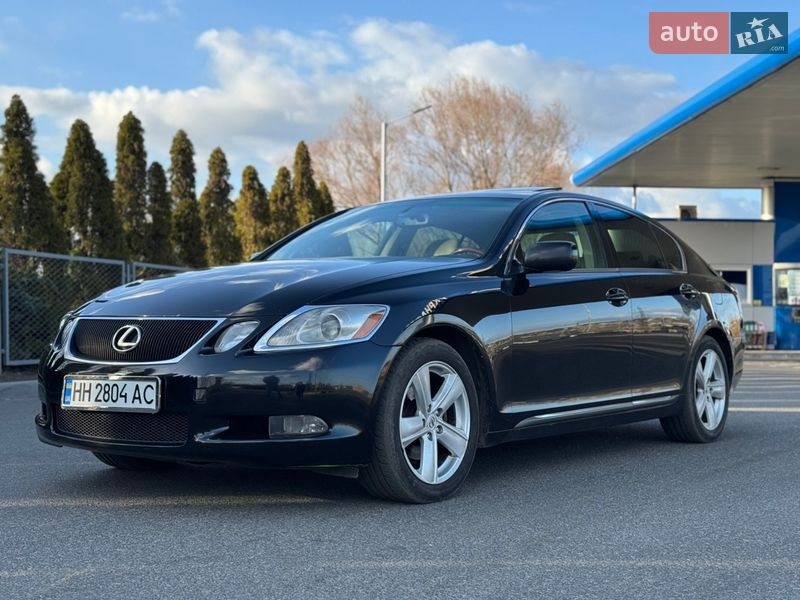 Седан Lexus GS 2005 в Смілі