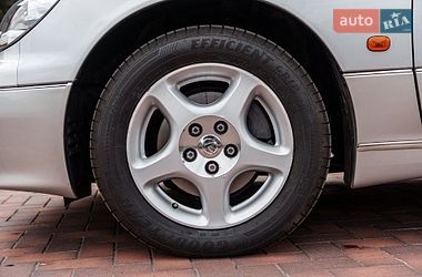 Седан Lexus GS 1999 в Киеве
