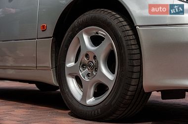 Седан Lexus GS 1999 в Киеве