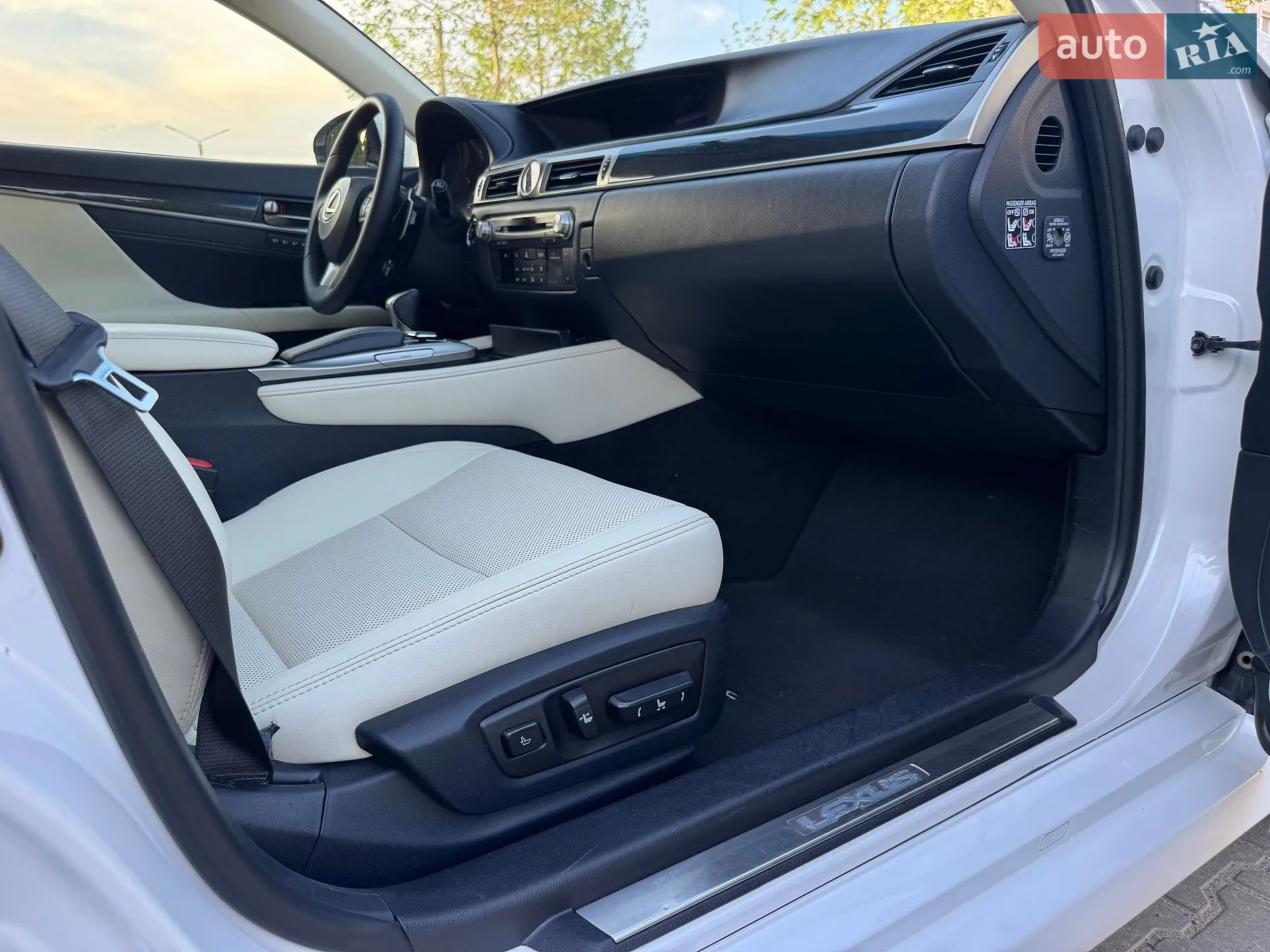 2017 Lexus GS - мініатюра 27