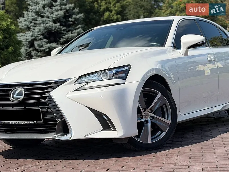 Lexus GS