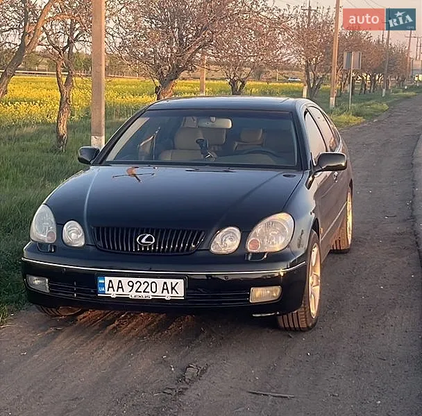 Lexus GS