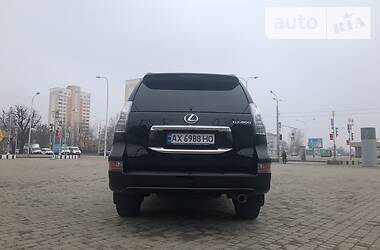 Позашляховик / Кросовер Lexus GX 2015 в 
