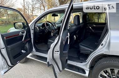 Позашляховик / Кросовер Lexus GX 2010 в 