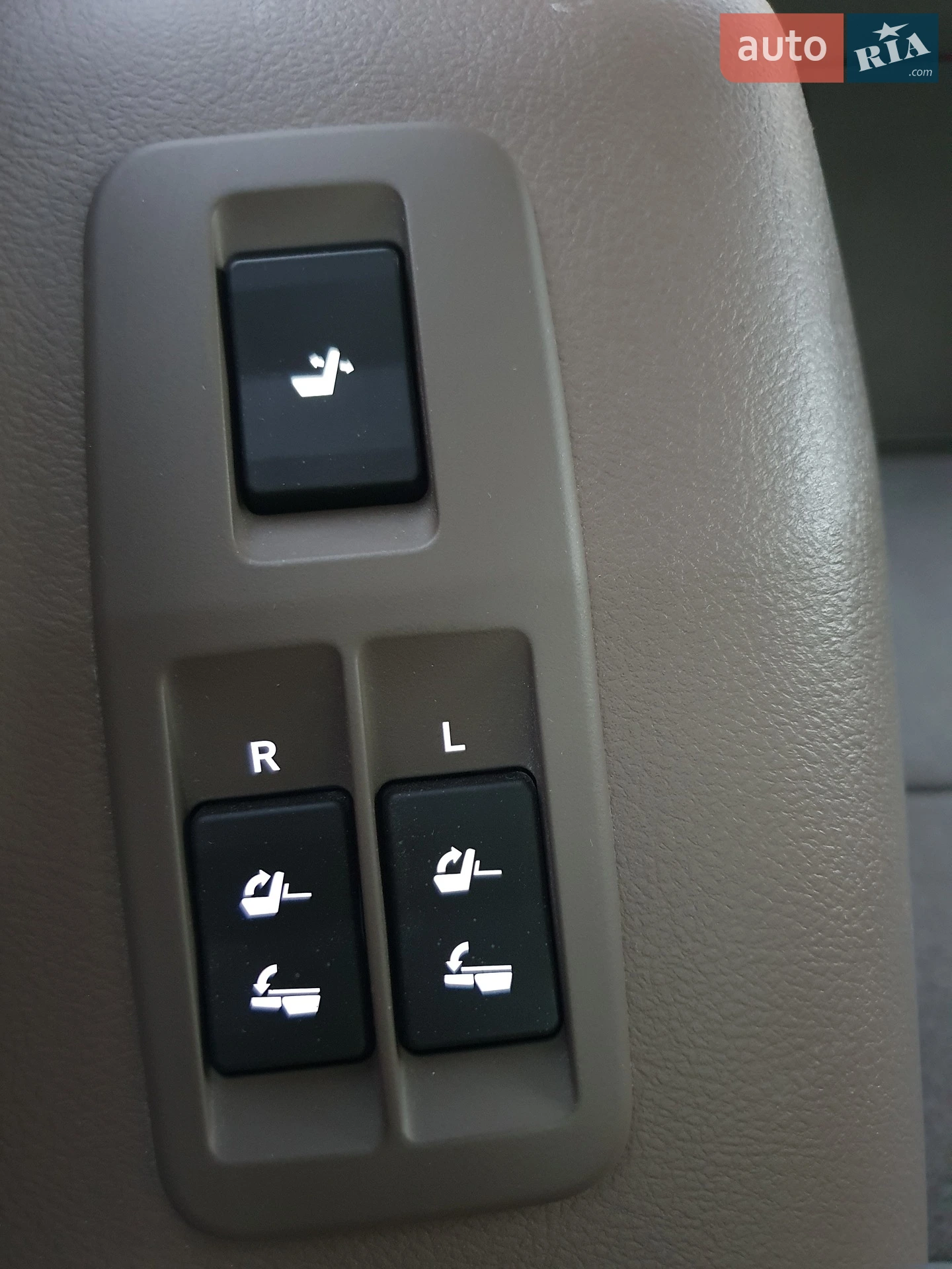 2015 Lexus GX - мініатюра 26