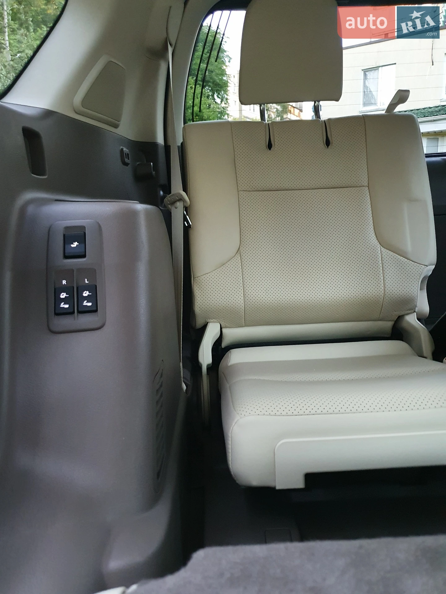 2015 Lexus GX - мініатюра 27