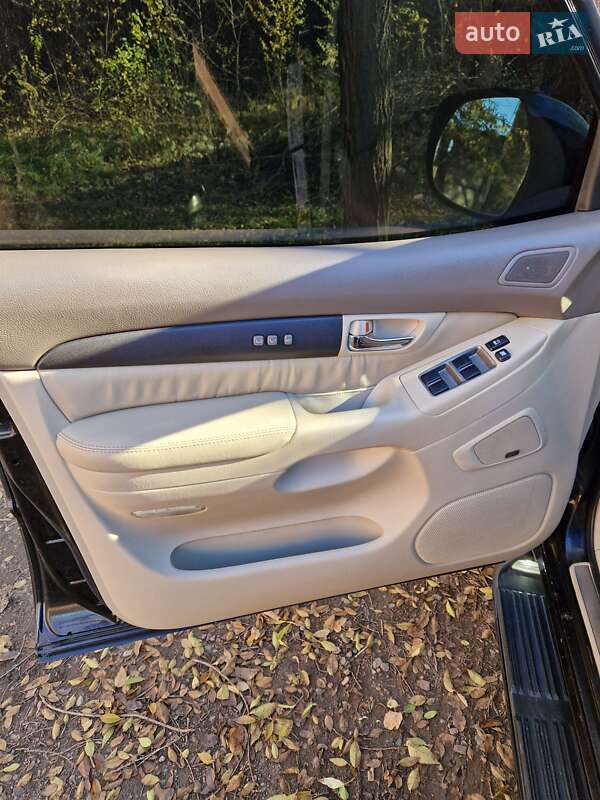 Внедорожник / Кроссовер Lexus GX 2004 в Кривом Роге фото 3 Внедорожник / Кроссовер Lexus GX 2004 в Кривом Роге