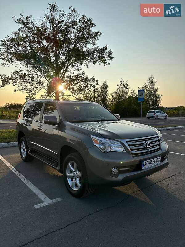 Lexus GX 2011