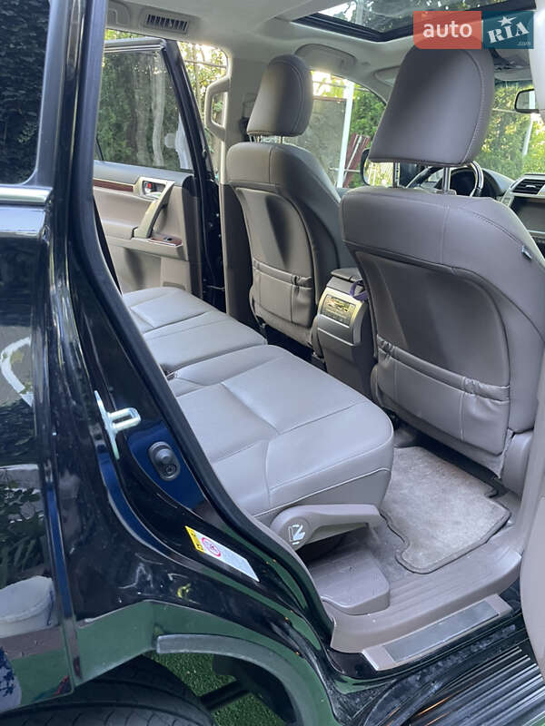 Внедорожник / Кроссовер Lexus GX 2018 в Черновцах