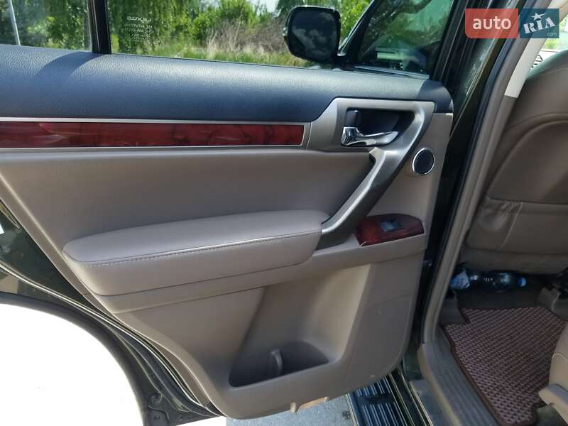 Внедорожник / Кроссовер Lexus GX 2010 в Киеве