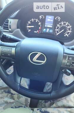 Внедорожник / Кроссовер Lexus GX 2016 в Лозовой