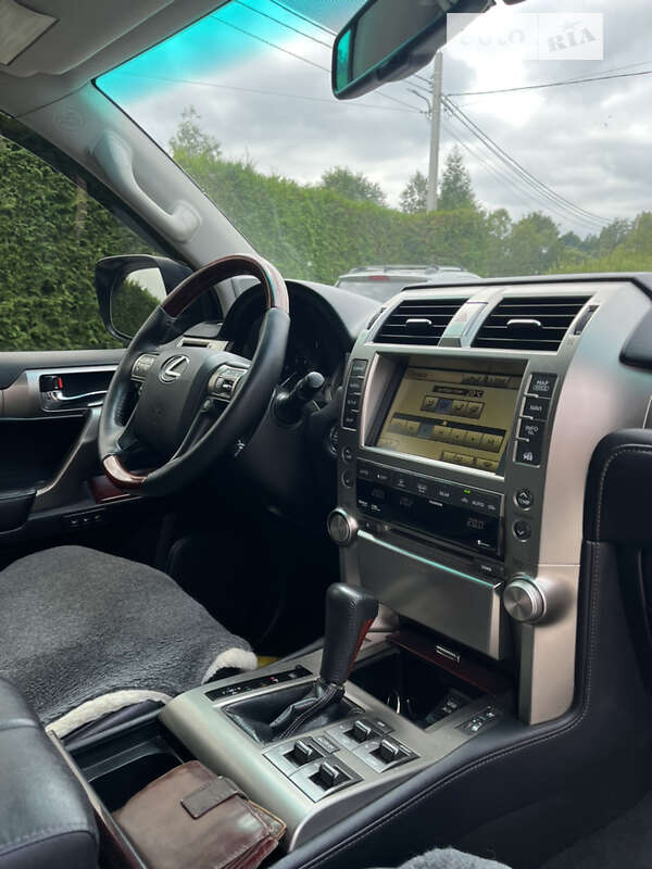 Позашляховик / Кросовер Lexus GX 2010 в Бориславі