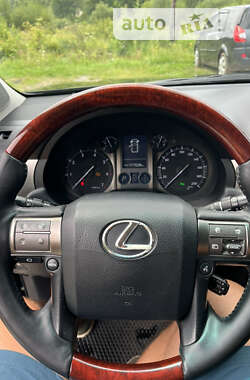 Внедорожник / Кроссовер Lexus GX 2010 в 
