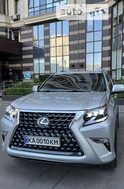 Позашляховик / Кросовер Lexus GX 2016 в Києві