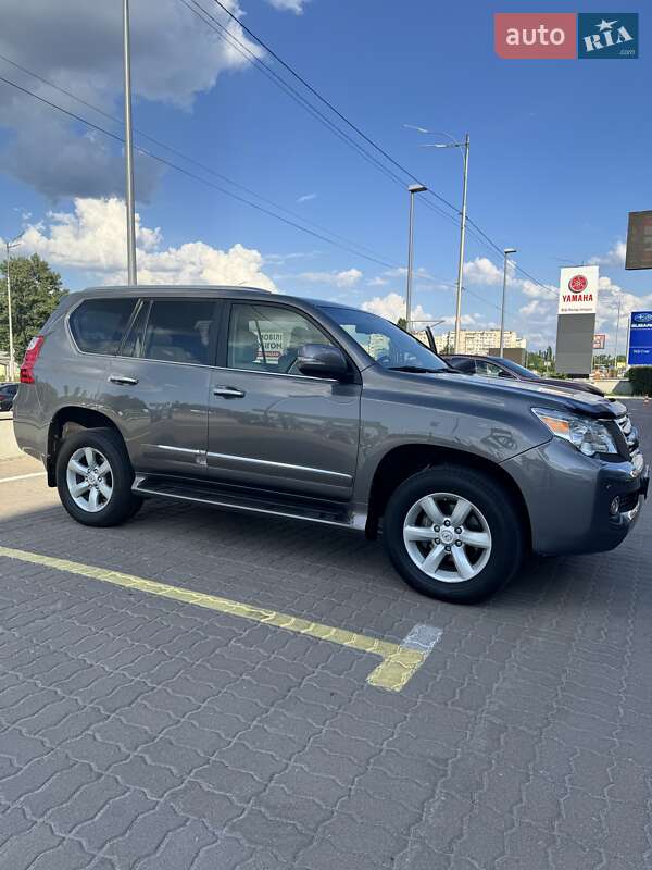 Внедорожник / Кроссовер Lexus GX 2010 в Киеве