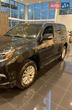 Внедорожник / Кроссовер Lexus GX 2022 в 