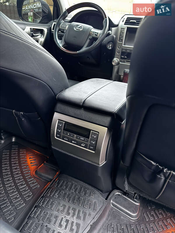 Внедорожник / Кроссовер Lexus GX 2010 в Харькове