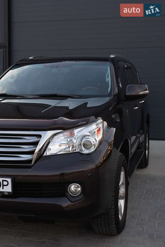 Внедорожник / Кроссовер Lexus GX 2011 в Дубно