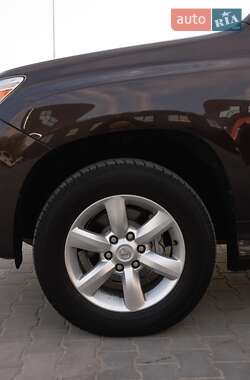 Позашляховик / Кросовер Lexus GX 2011 в 